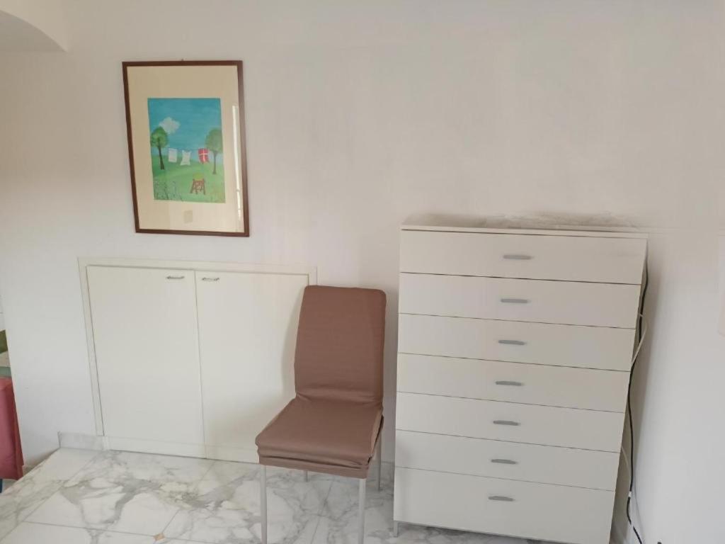 Appartamento 50 Mt Mare Con Parcheggio Riservato Riva Ligure Esterno foto